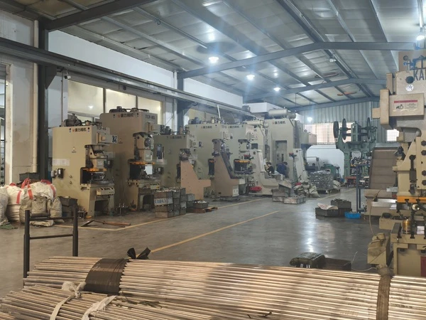 FACTORY SHOWCASE